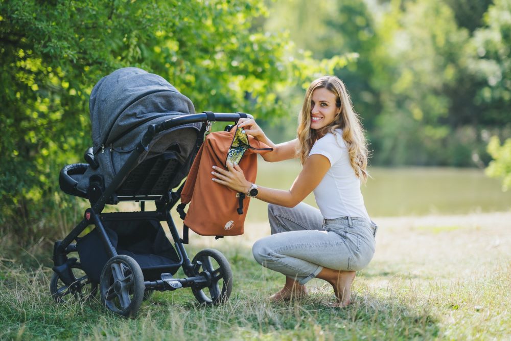 Monkey Mum® Sac à dos intégré en sergé pour porte-bébé Carrie - Sable du désert
